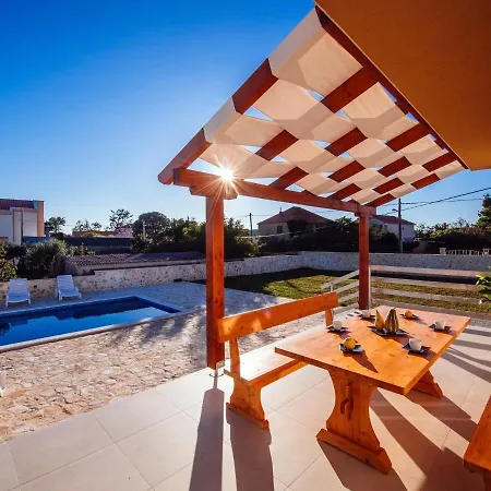 Charming Holiday In Privlaka With Private Pool