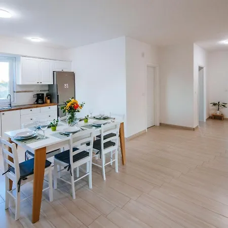 Charming Holiday In Privlaka With Private Pool * Privlaka (Zadar)